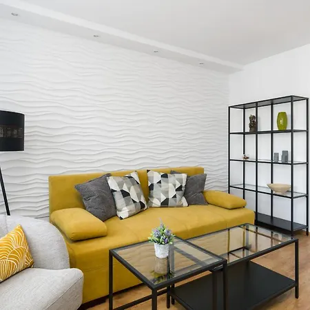 Dreamy Winiary Estate By Renters *