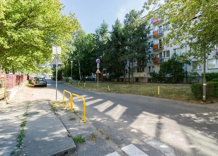 Dreamy Winiary Estate By Renters 波兹南